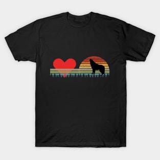 Retro Howling Wolf Red Heart T-Shirt